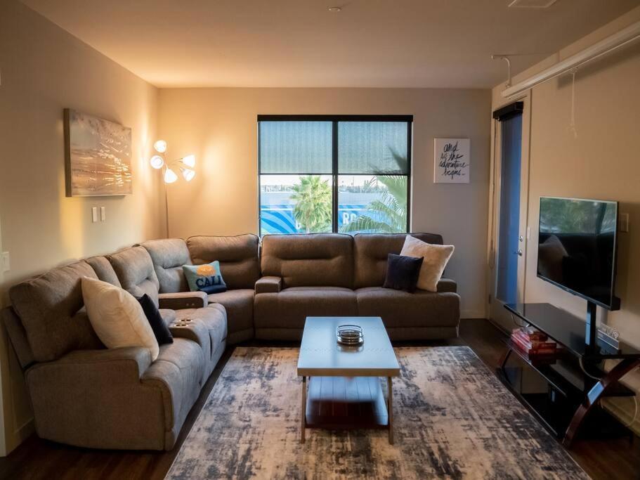 Smart & Luxurious ~ Mins To Disney ~ Queen Beds Anaheim Exteriör bild