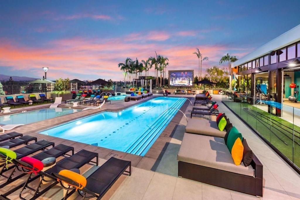 Smart & Luxurious ~ Mins To Disney ~ Queen Beds Anaheim Exteriör bild